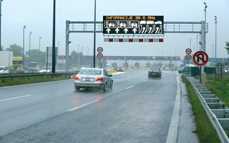 variable message signs