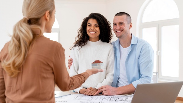 Who Is A Realtor And How Does It Help?