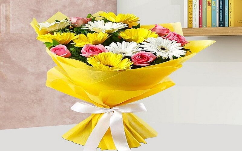 Best 5 flowers that you can easily pick up from any florist store to gift your close friends